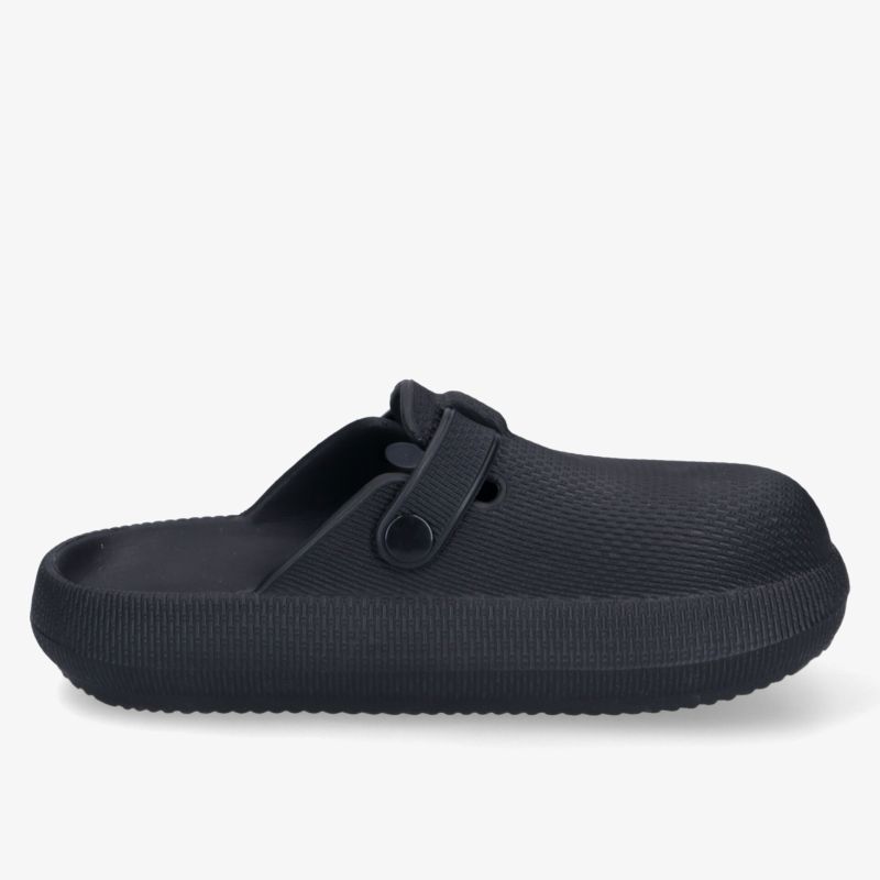 Bequem und stilvoll: Schwarze Clogs mit rutschfester Sohle ideal für alle Freizeitaktivitäten.