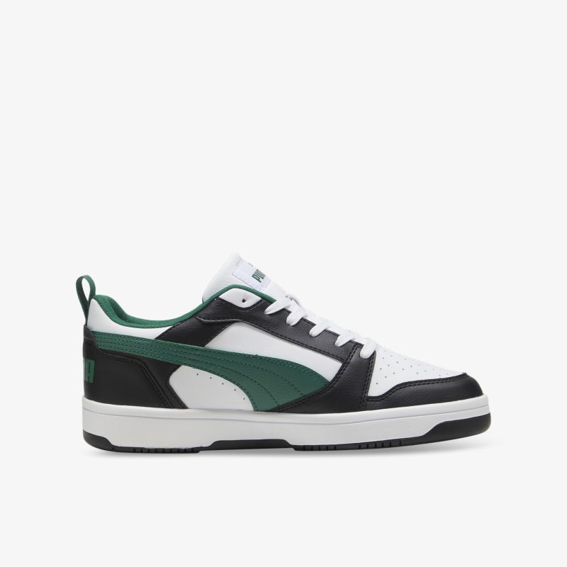 Moderner Sportschuh mit robuster Sohle und komfortablem Design, perfekt für den Alltag