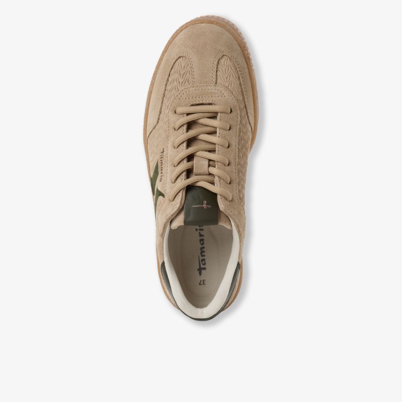 Beiger Sneaker mit leichter Schnürung und atmungsaktivem Obermaterial für angenehmen Komfort