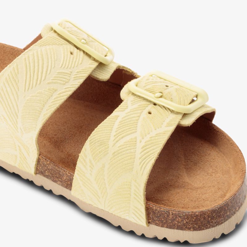 Bequeme Sandale mit verstellbaren Schnallen und weichem Fußbett, ideal für sommerlichen Tragekomfort