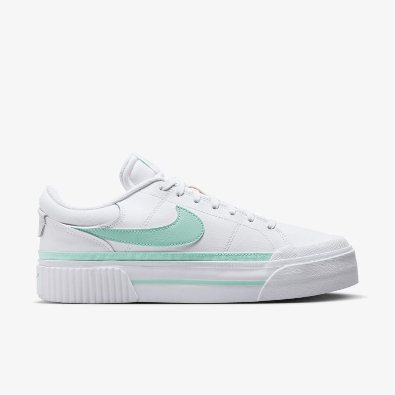 Leichter und bequemer Sneaker mit atmungsaktivem Obermaterial und stylischem Design, ideal für Alltag und Sport