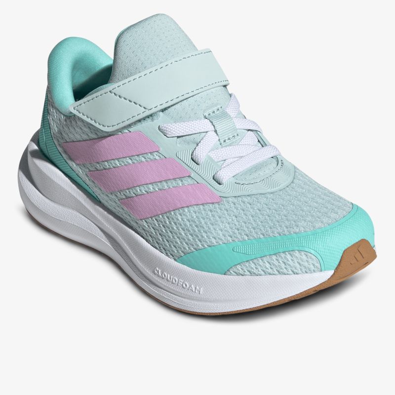 Schräg vorne Blick auf atmungsaktiven, leichten Laufschuh mit komfortabler Passform und rutschfester Sohle