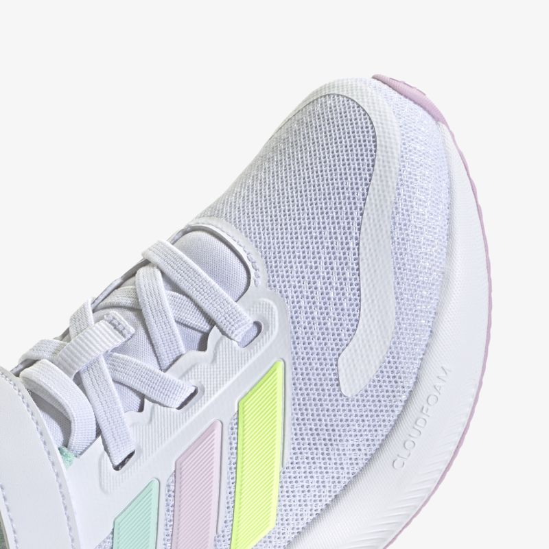 Leichter Sneaker mit atmungsaktivem Material und flexibler Sohle, sportliche Streifen und bequeme Passform