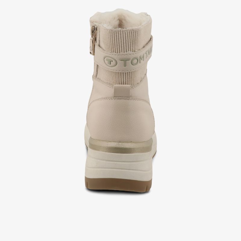 Robuster beiger Stiefel mit praktischem Reißverschluss und stabiler Profilsohle, Rückansicht
