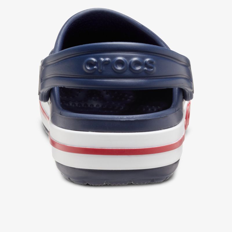 Schuhe mit stabilem Fersenriemen und bequemer Polsterung, ideal für Komfort und Alltag