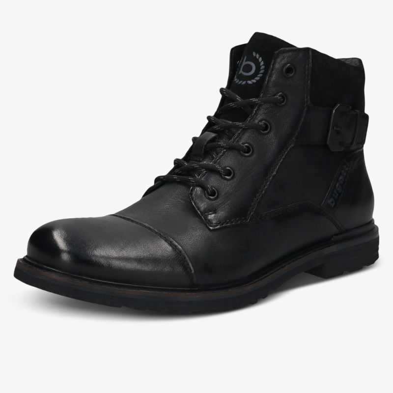 Schwarzer Lederstiefel mit robuster Schnürung und modischem Design bietet hohen Tragekomfort und Langlebigkeit