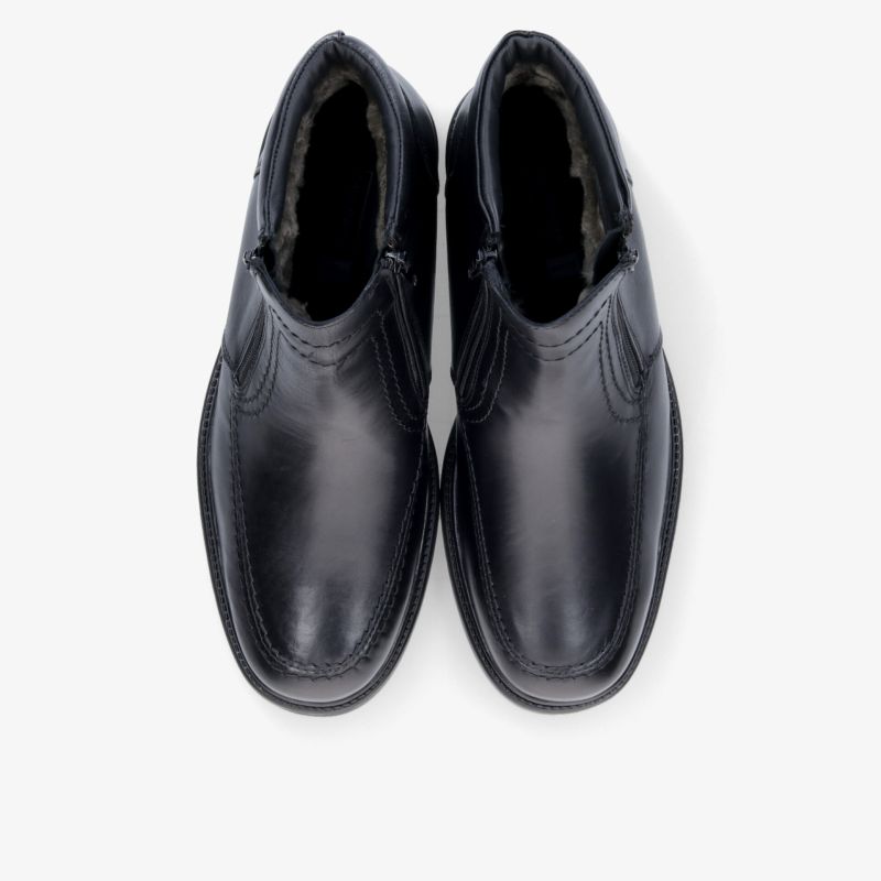 Elegante schwarze Lederschuhe mit komfortablem Design für stilvolle Anlässe.