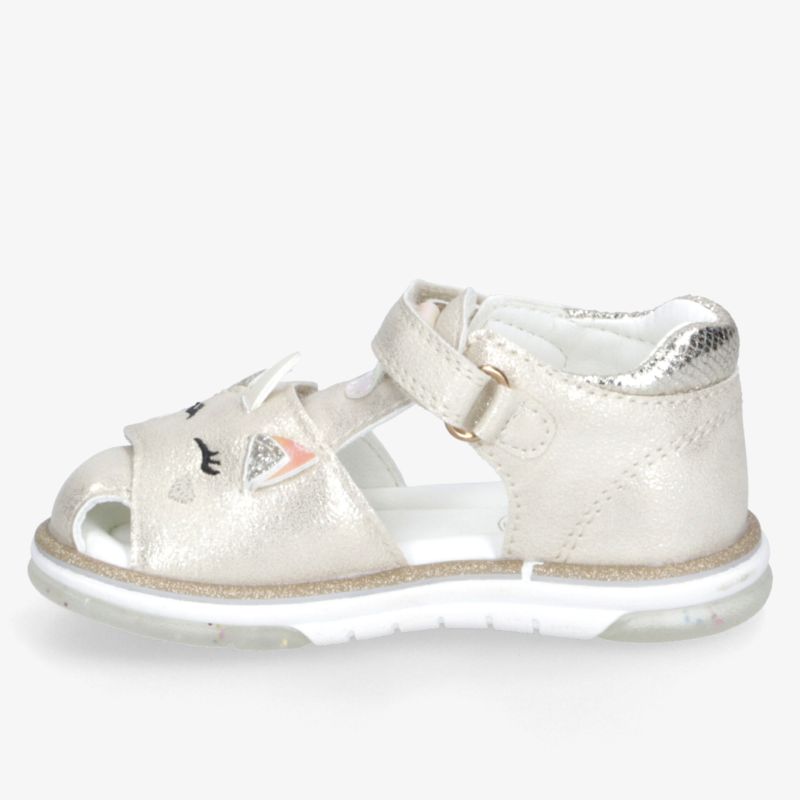 Bequeme Sandalen mit verstellbarem Riemen und Katzenmotiv, perfekt für sommerliche Abenteuer.