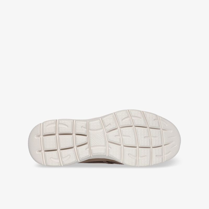 helle flexible Schuhsohle mit rutschfestem Profil für optimalen Komfort und sicheren Halt
