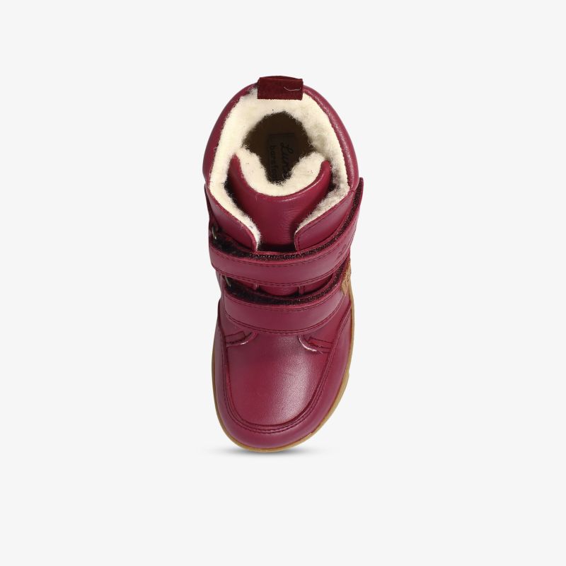 Robuster Stiefel in Weinrot mit Klettverschluss und warmem Innenfutter für erstklassigen Komfort.
