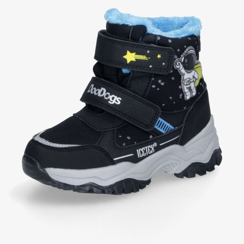 Schwarzer Winterschuh mit blauer Innenfütterung, rutschfester Sohle und praktischem Klettverschluss für sicheren Halt