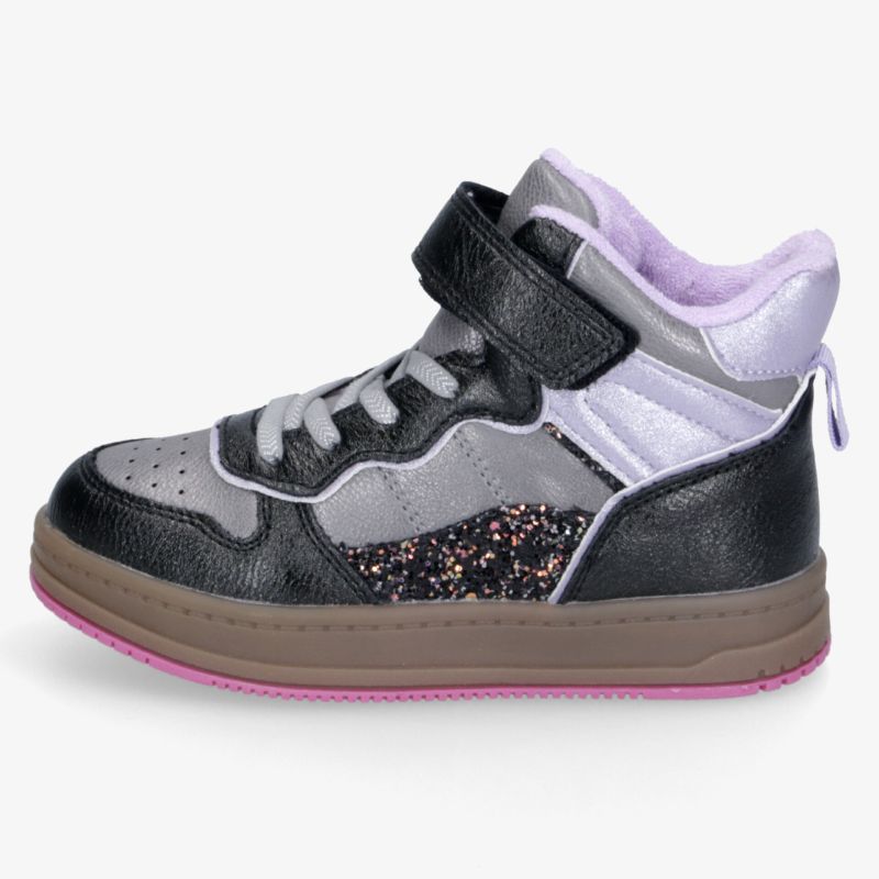 Sportlicher hochgeschnittener Schuh mit gepolstertem Kragen, rutschfester Sohle und praktischem Klettverschluss