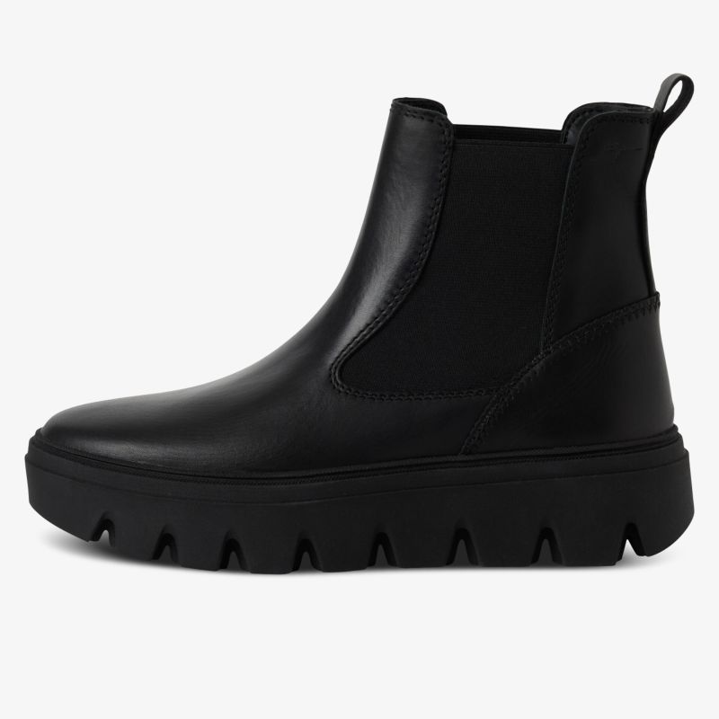 Modischer und robuster Chelsea Boot mit flexiblen Gummieinsätzen und dicker Profilsohle für hohen Tragekomfort