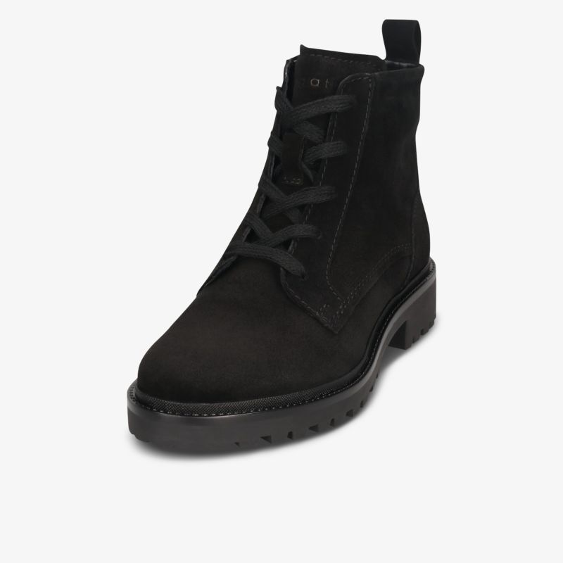 Robuster und modischer Schnürstiefel mit stabilem Profil und bequemem Tragekomfort