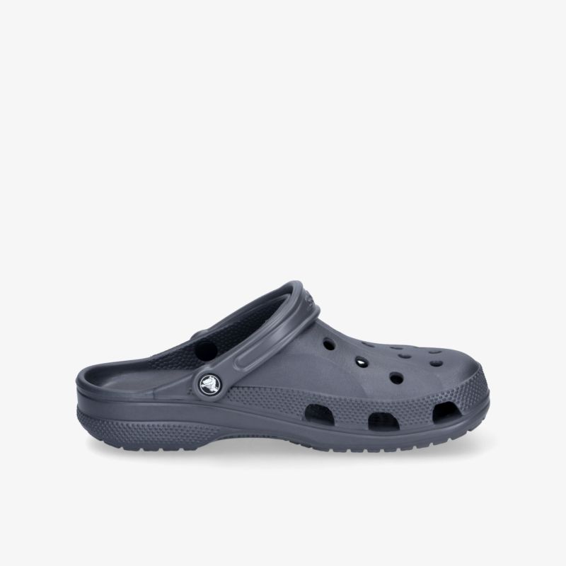 Seitliche Ansicht eines blauen, bequemen und atmungsaktiven Clogs mit rutschfester Sohle und flexiblem Design