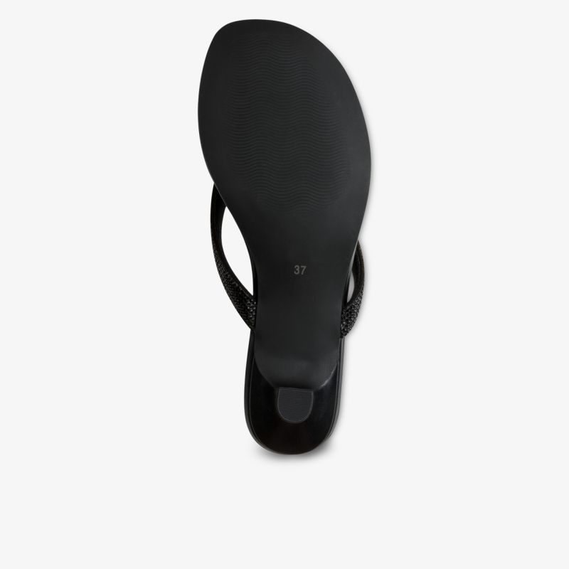 Elegante schwarze Sandalette mit schmalem Absatz und glatter Sohle in minimalistischer Draufsicht