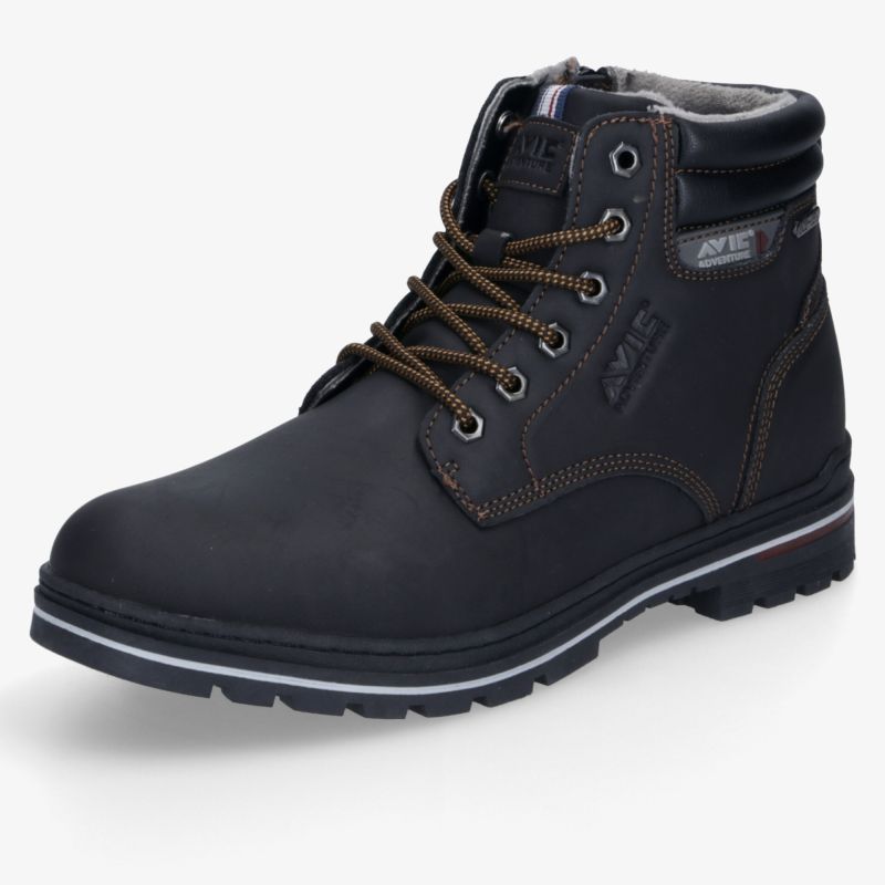Hochwertiger schwarzer Schnürstiefel aus Leder mit rutschfester Sohle und warmem Innenfutter.
