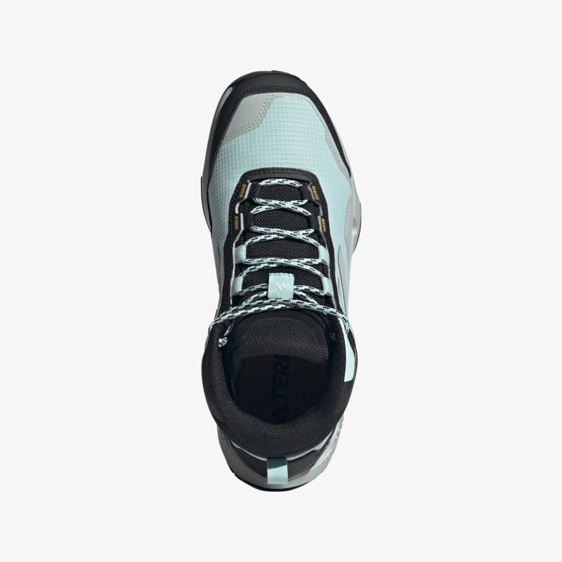 Vielseitiger Schuh mit robuster Verarbeitung und rutschfester Sohle, ideal für Outdoor-Aktivitäten.