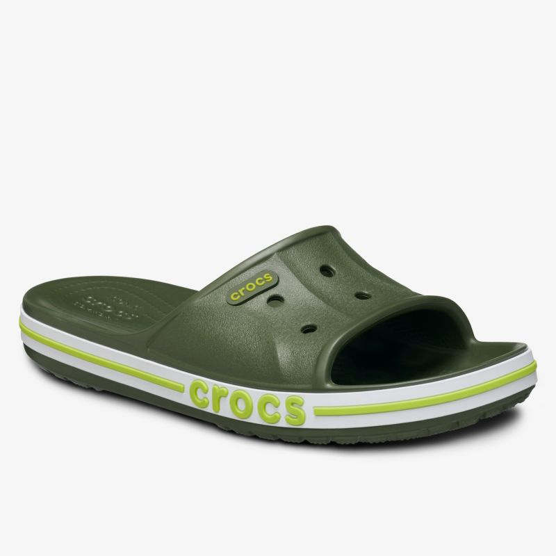 Grüne Crocs Clogs mit komfortablem Design und rutschfester Sohle, perfekt für den täglichen Gebrauch.
