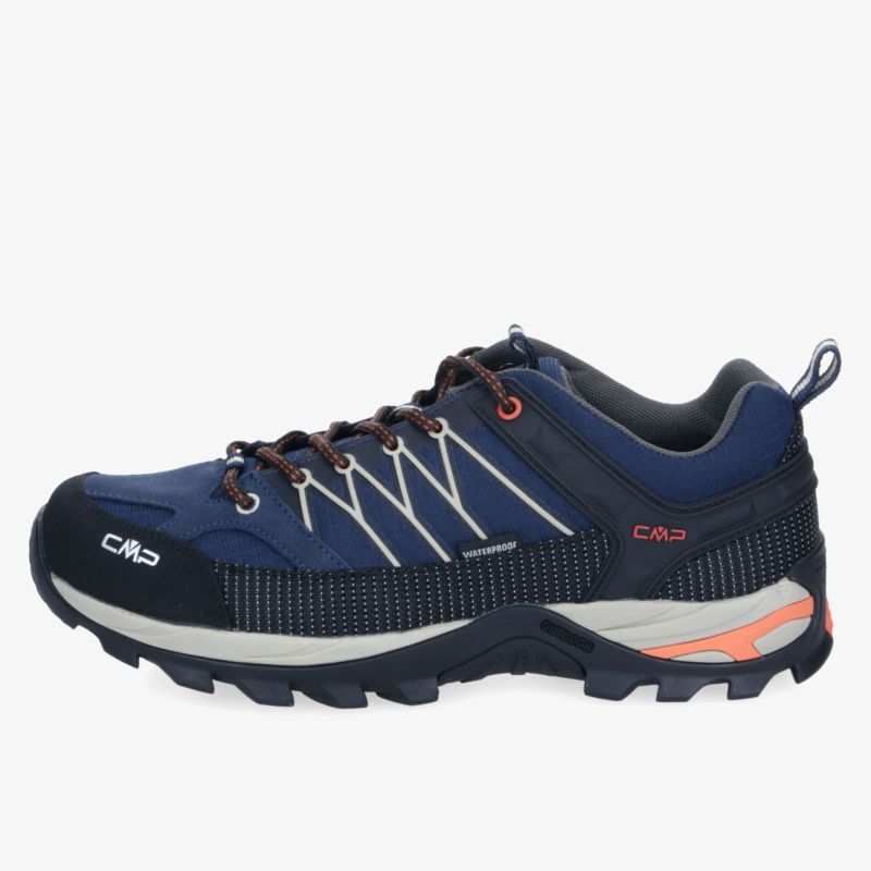 Robuste blaue Wanderschuhe mit ausgezeichneter Stabilität und Komfort für anspruchsvolle Outdoor-Aktivitäten.