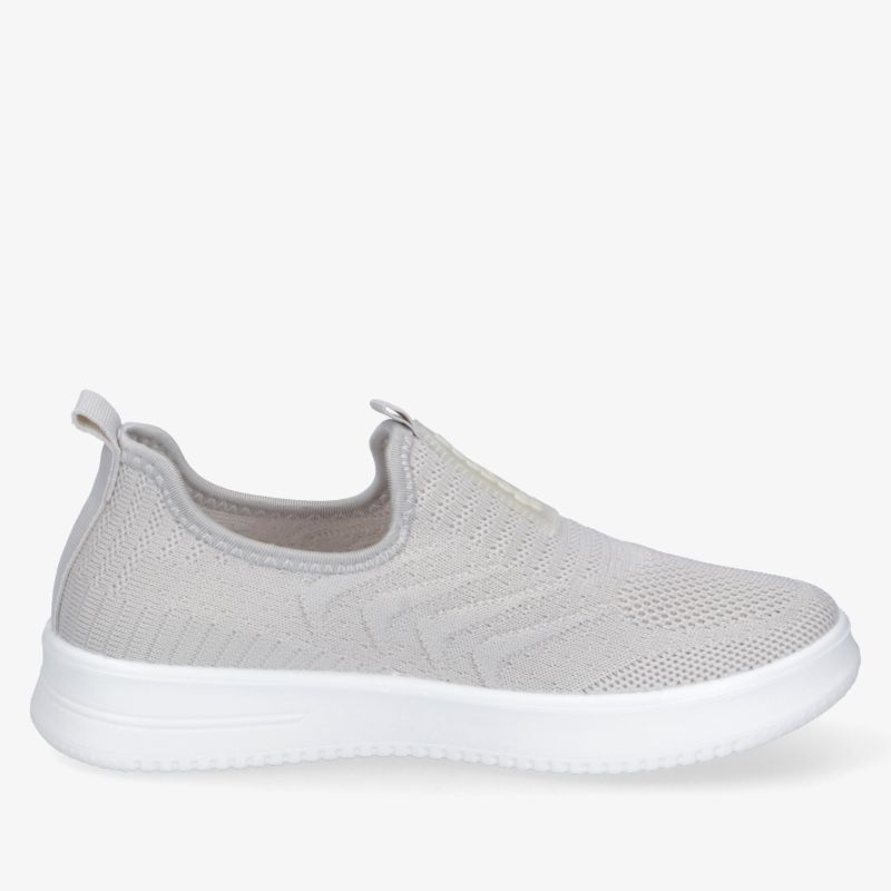 Leichter grauer Sneaker mit atmungsaktivem Material und rutschfester Sohle, ideal für sportlichen Komfort