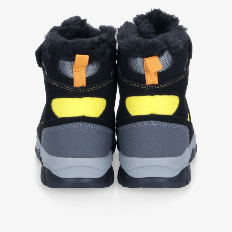 Hochwertige Winterstiefel mit warmem Futter und auffälligen gelben Akzenten für optimalen Komfort und Schutz.