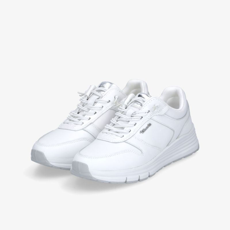 Weißes Sneaker-Paar mit modernem Design, bequemen Sohlen und atmungsaktivem Material für vielseitigen Einsatz