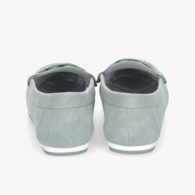 Graue Schuhe im Paar von hinten mit flexiblem Einstieg und rutschfester Sohle, bequem und modisch