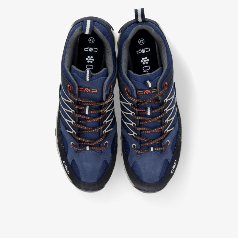 Blaue Outdoor-Wanderschuhe mit robustem Design und rutschfester Sohle, ideal für anspruchsvolle Wanderungen.