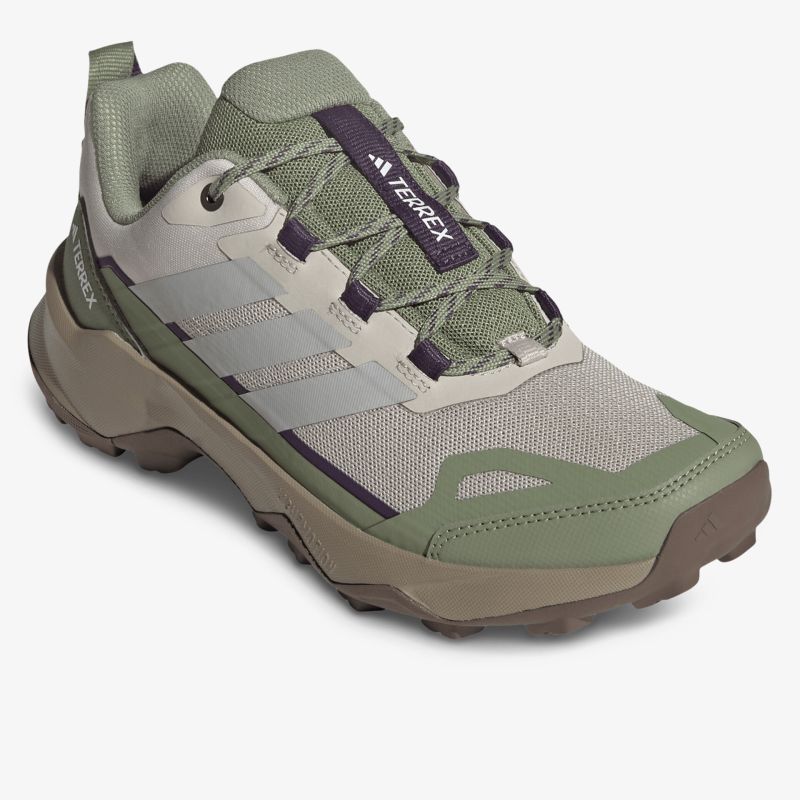 Moderner sportlicher Wanderschuh mit robuster, rutschfester Sohle und atmungsaktivem Obermaterial
