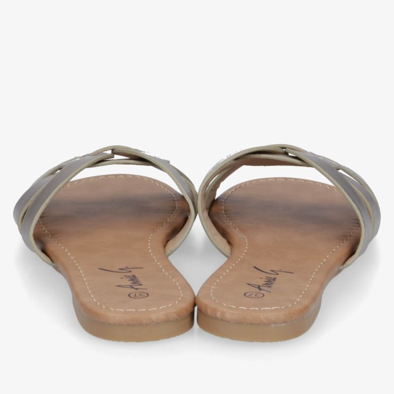 Bequeme Sandalen mit weichem Fußbett und eleganter Optik, rutschfeste Sohle für stabilen Halt