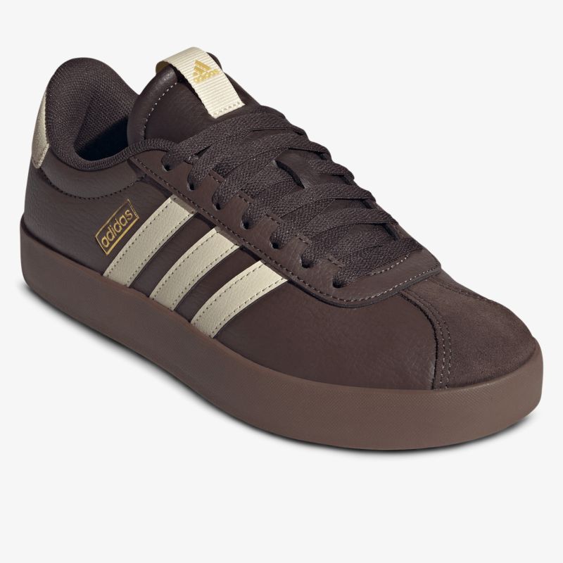 Sportlicher Sneaker in braun mit kontrastierenden Streifen und komfortabler Passform